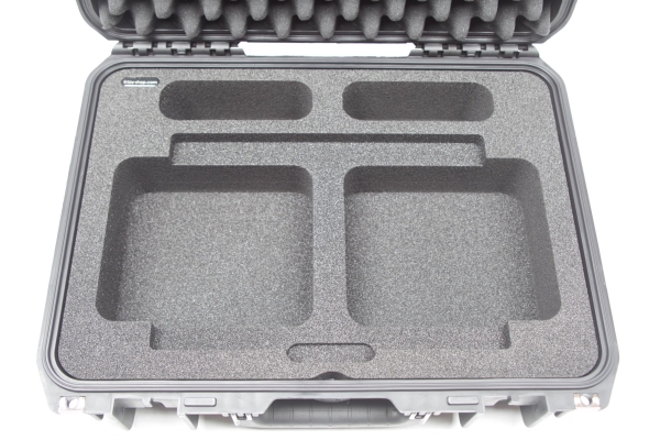 Inlay-Shop_Apple-MacBook_Pro_14"-M3-case+inlay_1.jpg